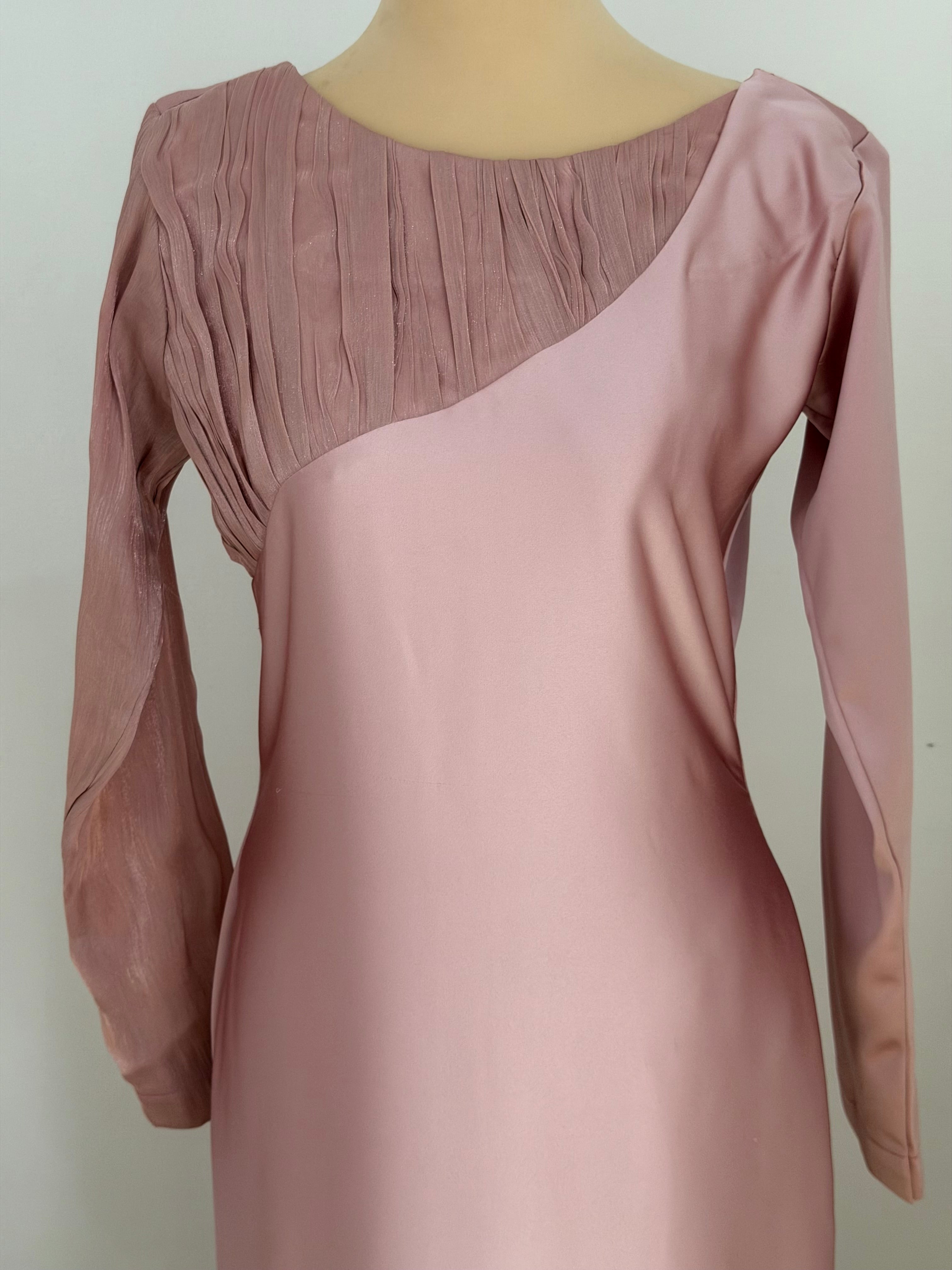 Champagne Blush
